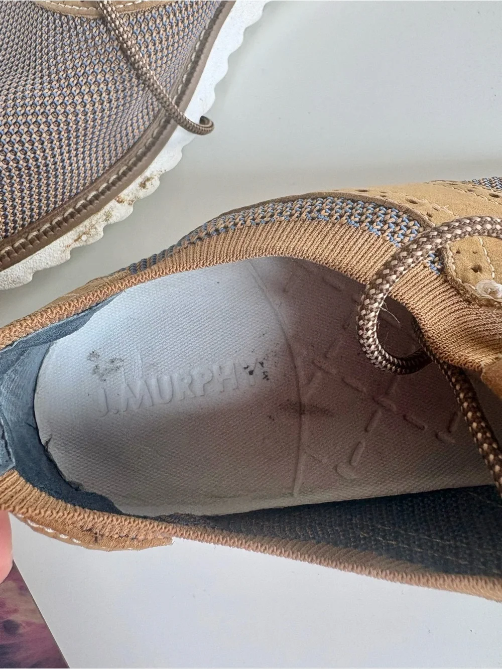 Men’s Casual Wingtip Derbys in Tan and Gray